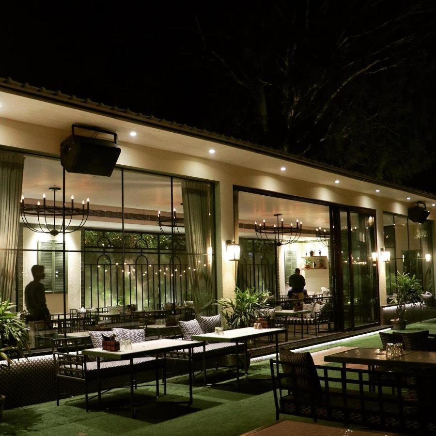 Kingston Resort Κανπούρ Εξωτερικό φωτογραφία