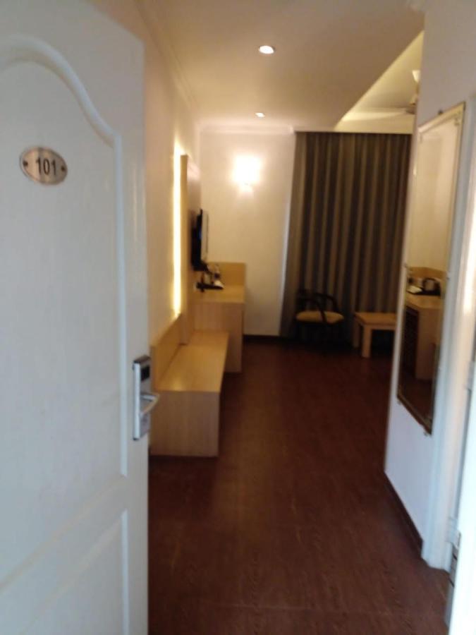 Kingston Resort Κανπούρ Εξωτερικό φωτογραφία