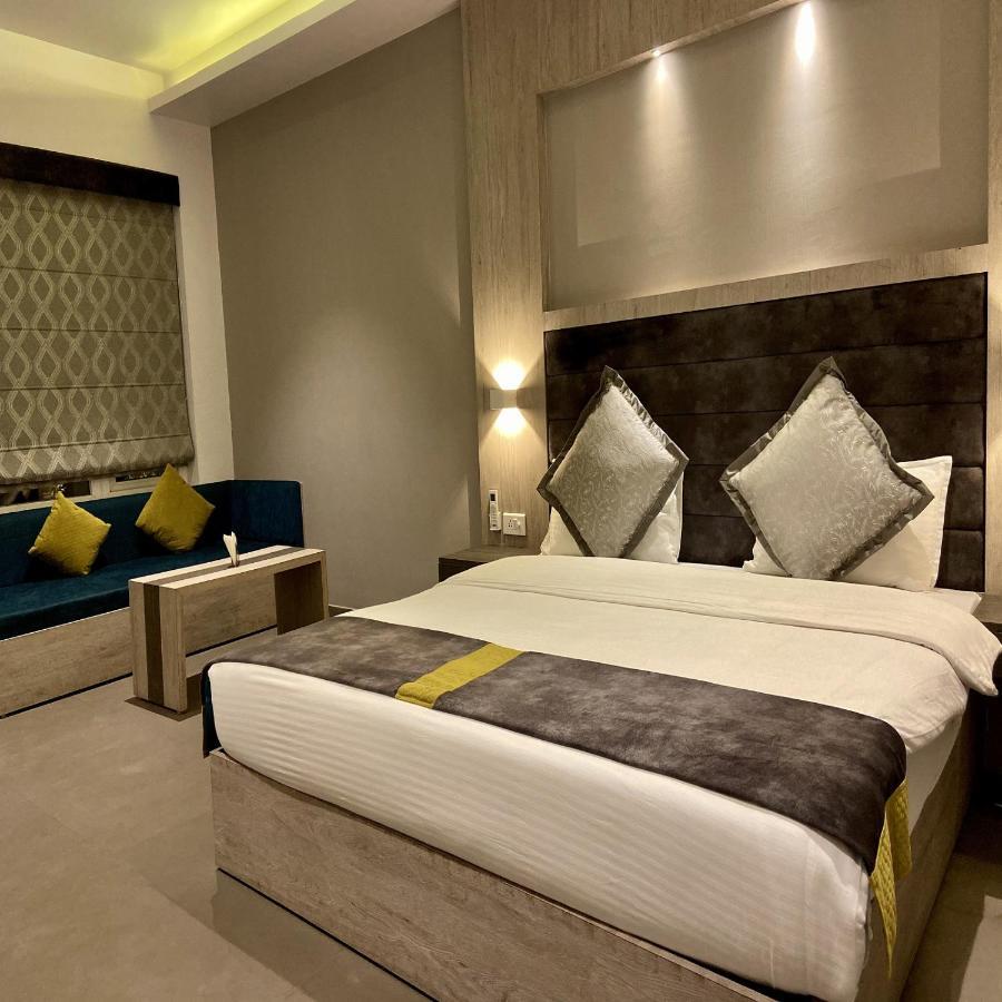 Kingston Resort Κανπούρ Εξωτερικό φωτογραφία